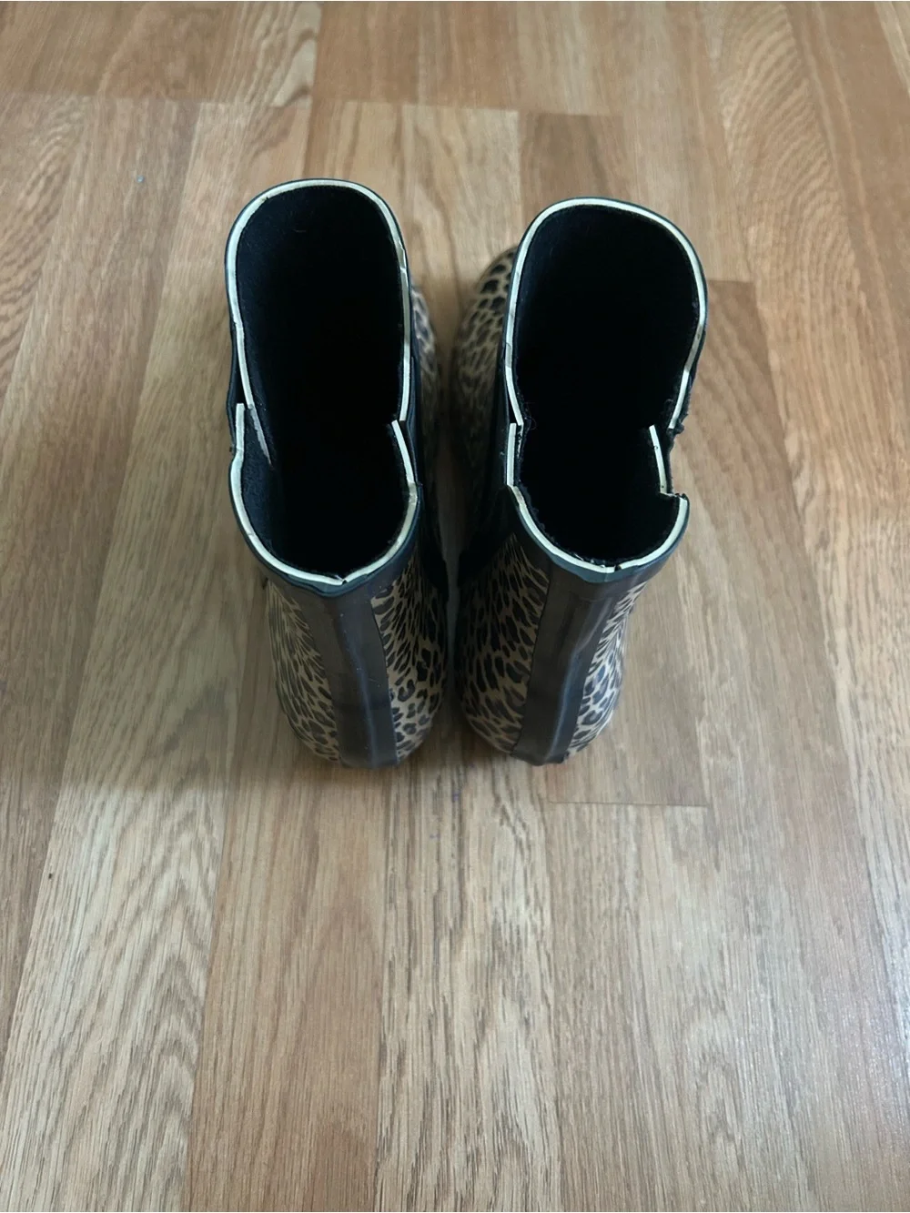 London Fog Leopard Print Ankle Rain Boots - Black & Tan.Size 10